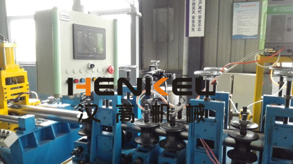 不銹鋼工業(yè)焊管機(jī)